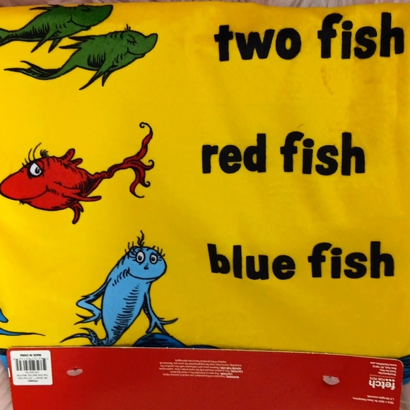 Brand New DR. SEUSS "ONE FISH, TWO FISH, RED FISH, BLUE FISH" CAT SACK TOY - Picture 5 of 7